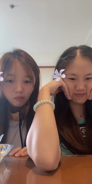 TikTok live: สุราดดดดด by @seawry_z