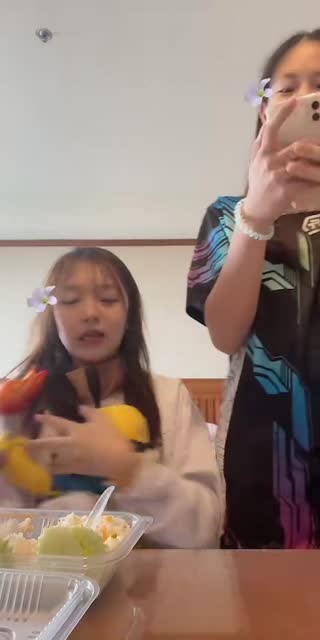 TikTok live: สุราดดดดด by @seawry_z