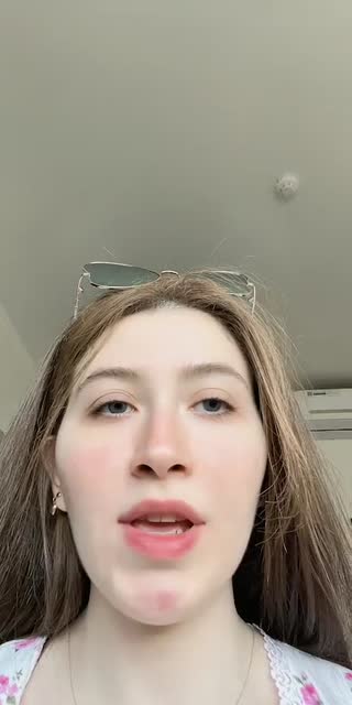 TikTok live: @Youdreamofkatya الانستا by @hotbabe044