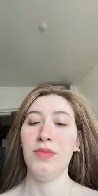 TikTok live: @Youdreamofkatya الانستا by @hotbabe044