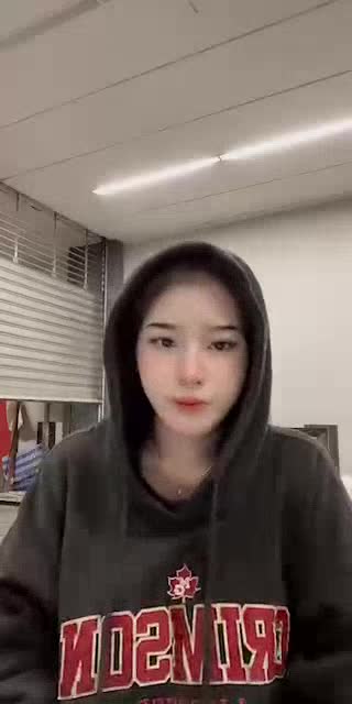 @nuratasa0 TikTok live from 2026-05-12