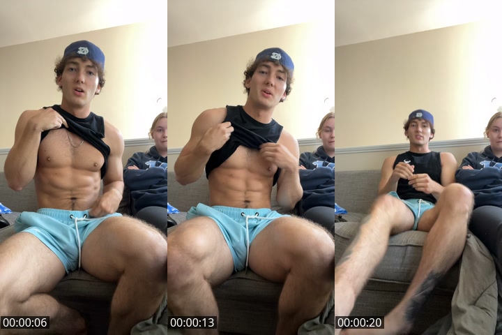 TikTok live: Chill lowfi hip hop beats by @ryeunlocked