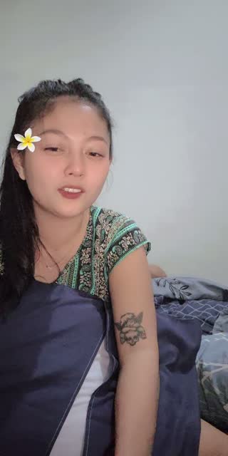 TikTok live: hllo balikpapan by @sayumarasing