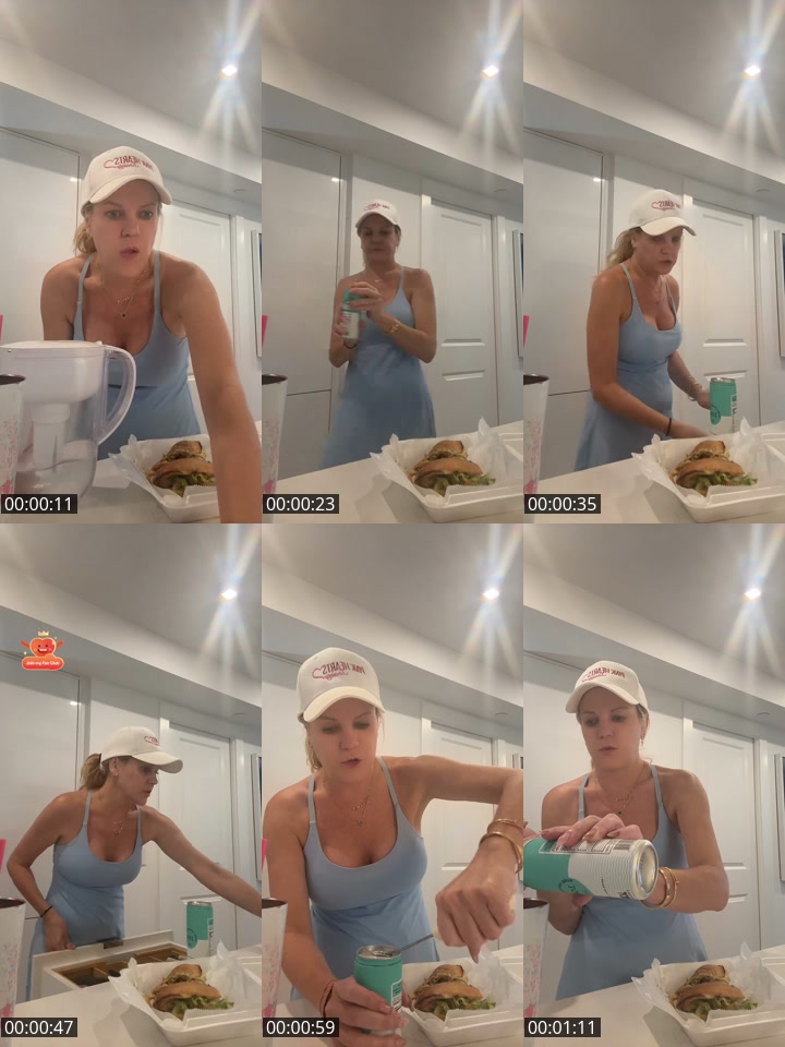 TikTok live: Dinner Chat 🌸🏝️💕 by @meginmotion347