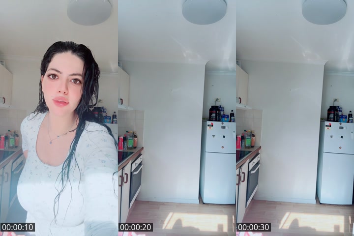 TikTok live: 🦘 by @idontcareanymore818