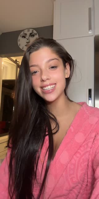 TikTok live: Blind make challenge/girly nite by @thehannahmills11
