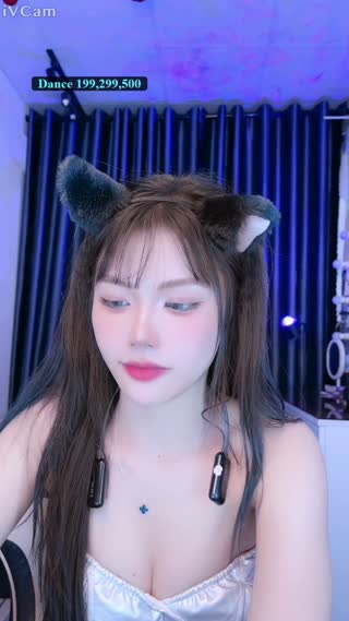 TikTok live: Lets Go LIVE! by @kimanhne004