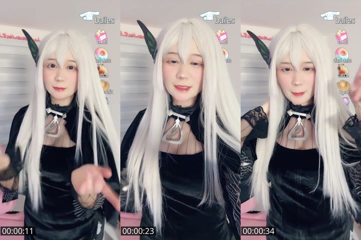 TikTok live: Echidna cosplay by @ahriyumii