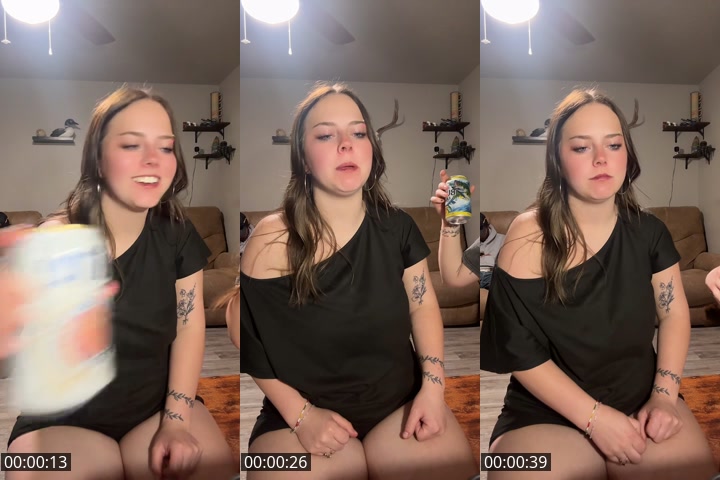 TikTok live: Come hangout!!♥️♥️♥️18+ by @itzav3ryxo