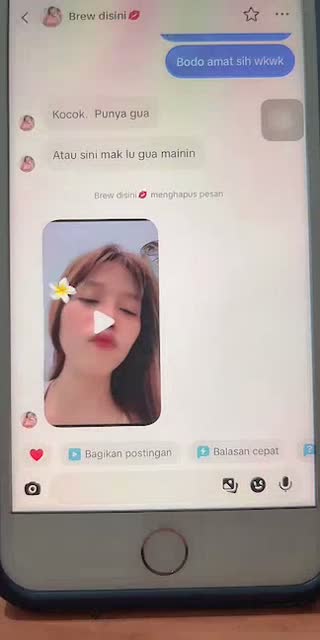 TikTok live: Gelap gelapan om😋💋 by @brewdsini
