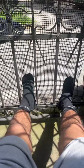 TikTok live: Nome tg: iltuovizio fatti by @caruzvagvng