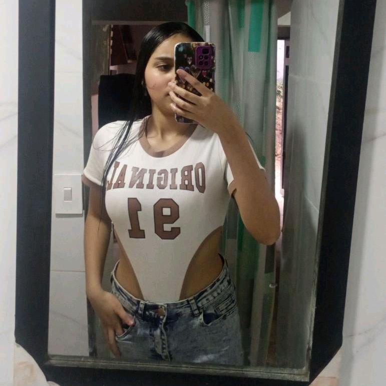 @_anlly.f