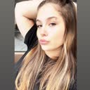 @_candecaarrizo