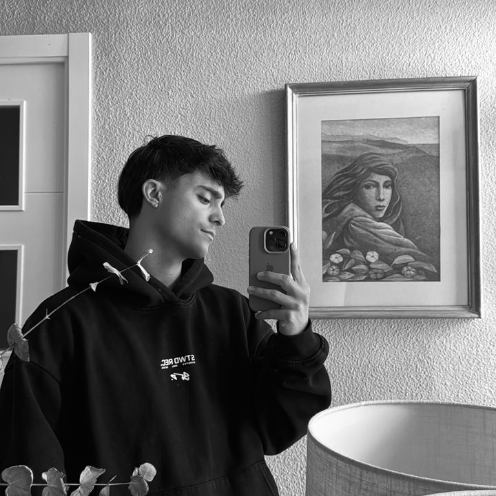 @aaronpiicoo