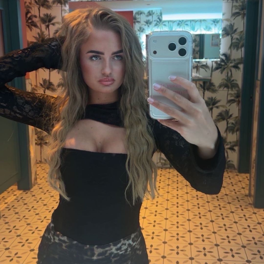 @abi.lambton
