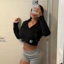 @abriljaller1_