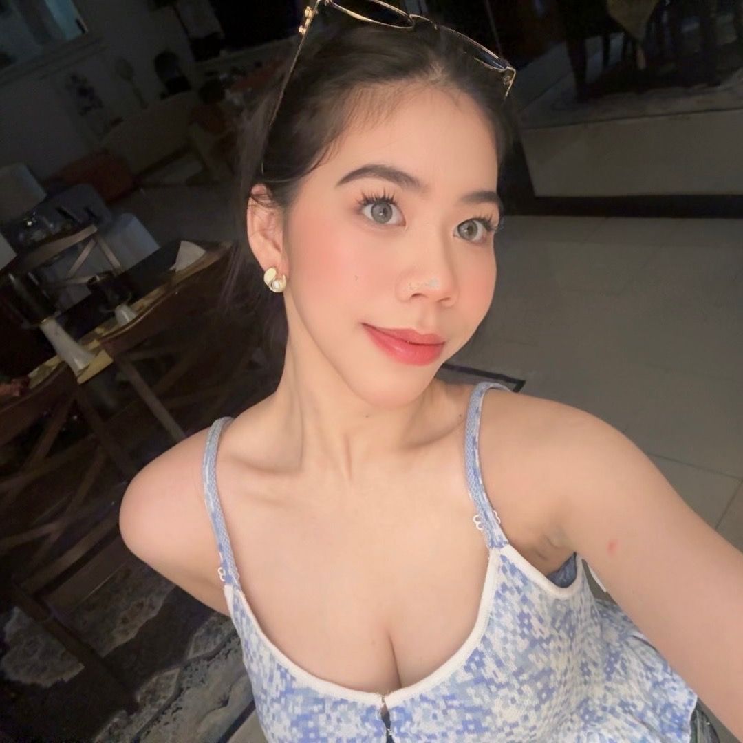 @achaamstrong