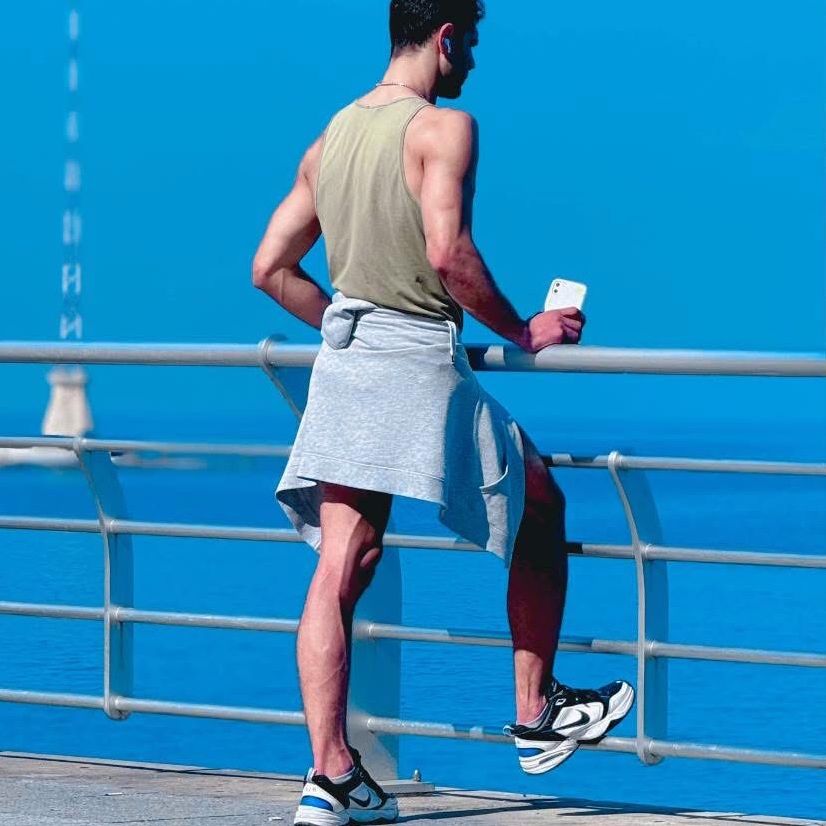 @adam.adlt