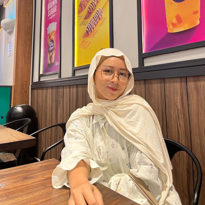 @aizaivanahumaira
