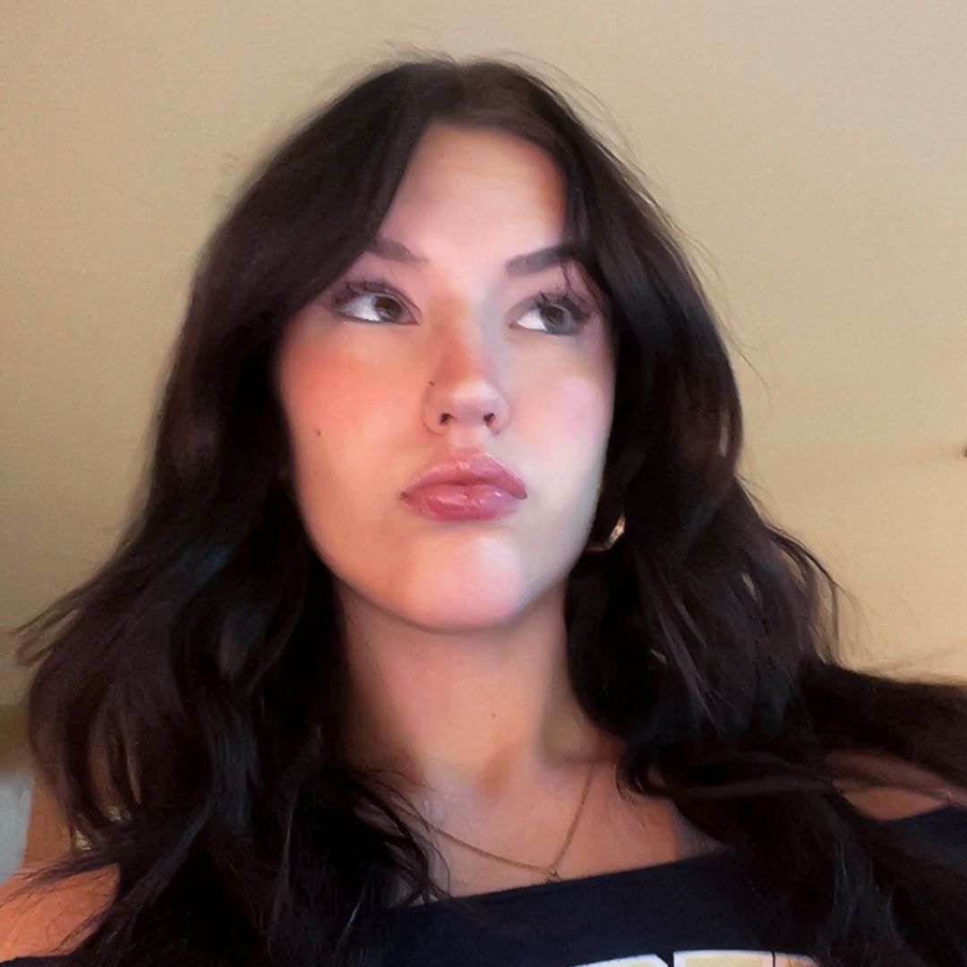 @alinamanderson