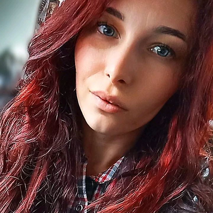 @alinkaholosii