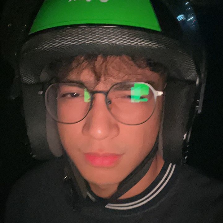 @alpeee._