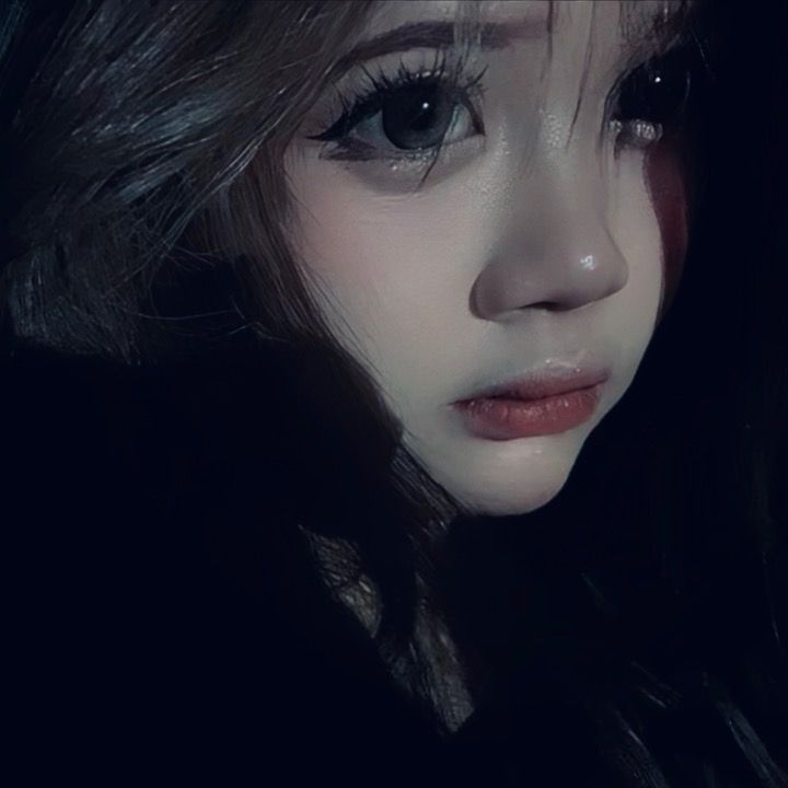@annchire