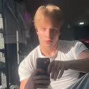 @arthurbueeno