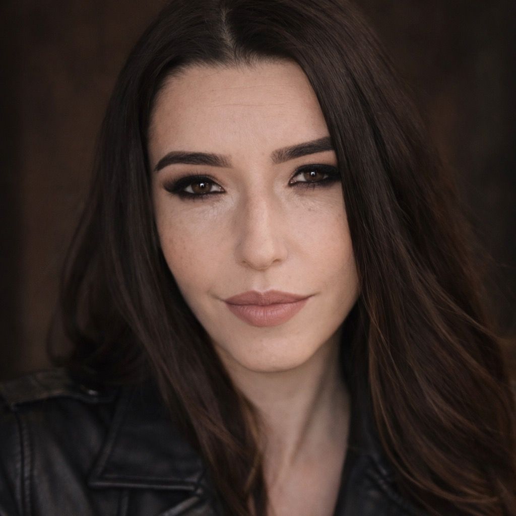 @axyela1