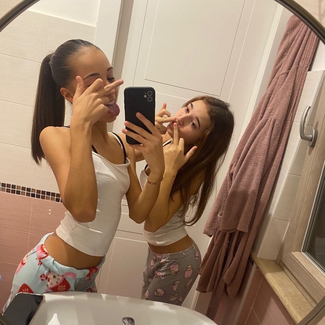 @beaesophiee
