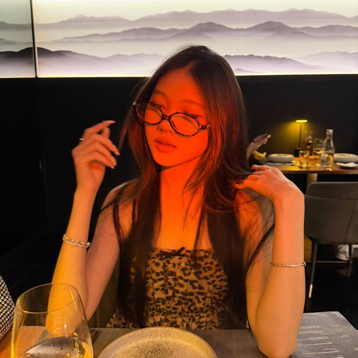 @breenayuenn