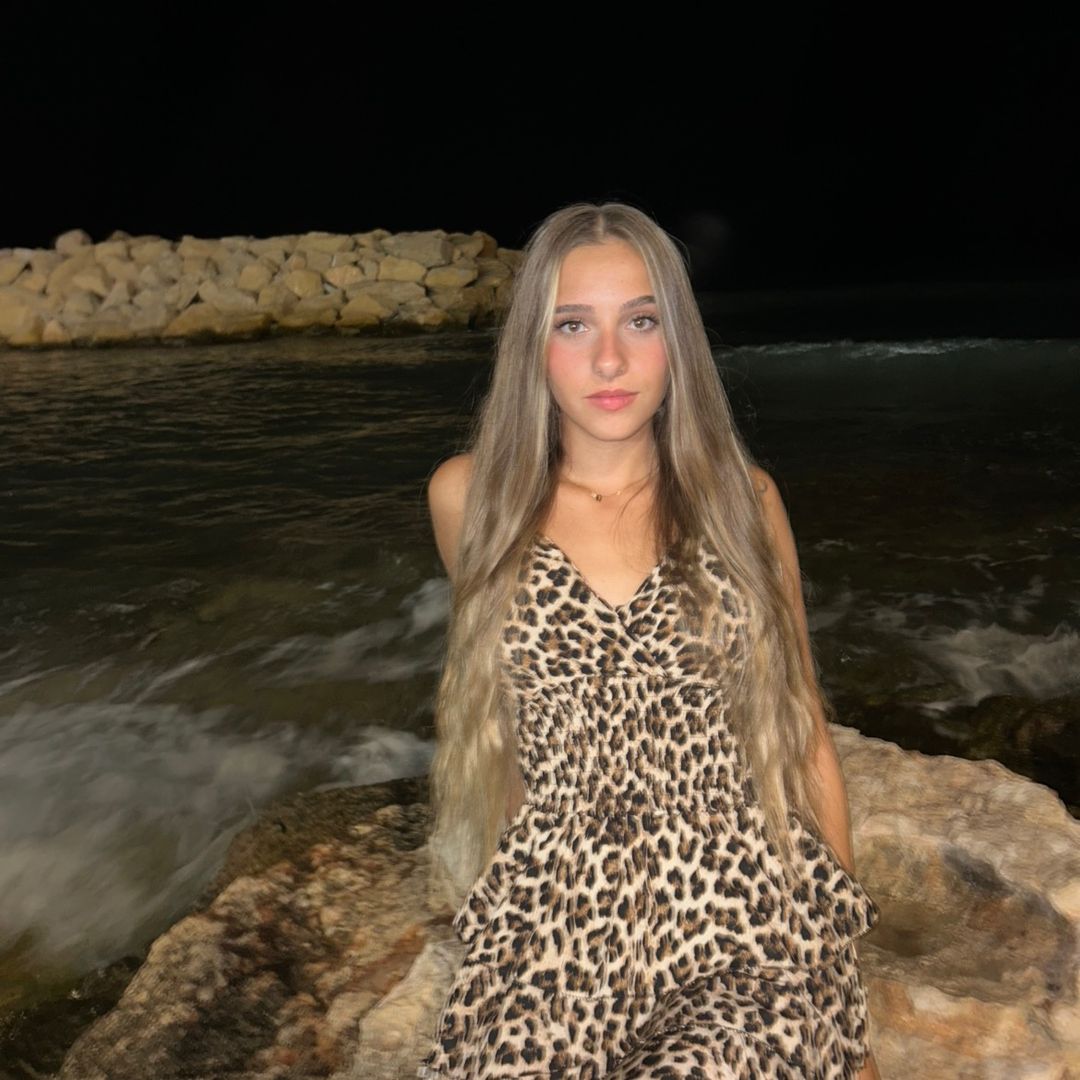 @caameliia_