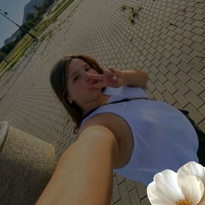 @daniela_24mia