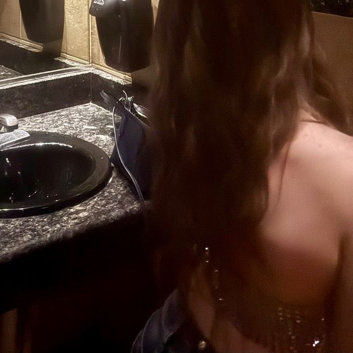 @dezyraemarie