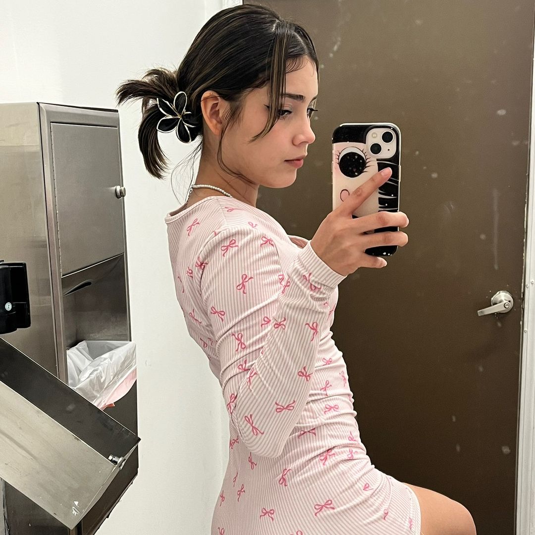 @dolly.criss