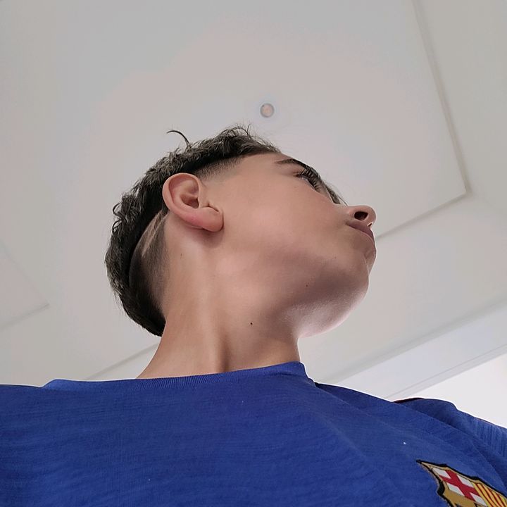 @dvzadaaa