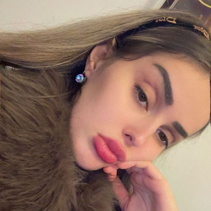 @ejona._jona