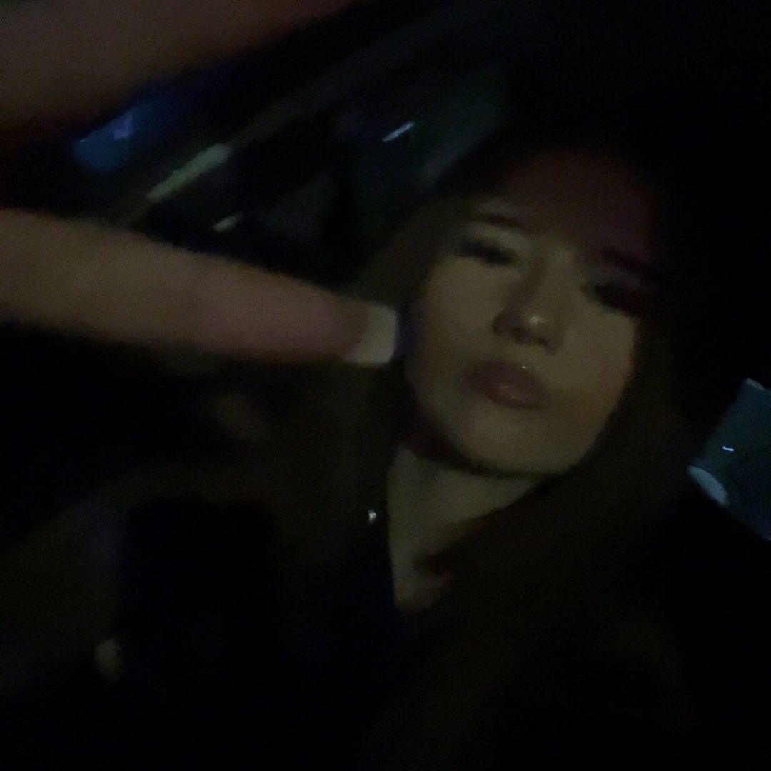 @elliehart81
