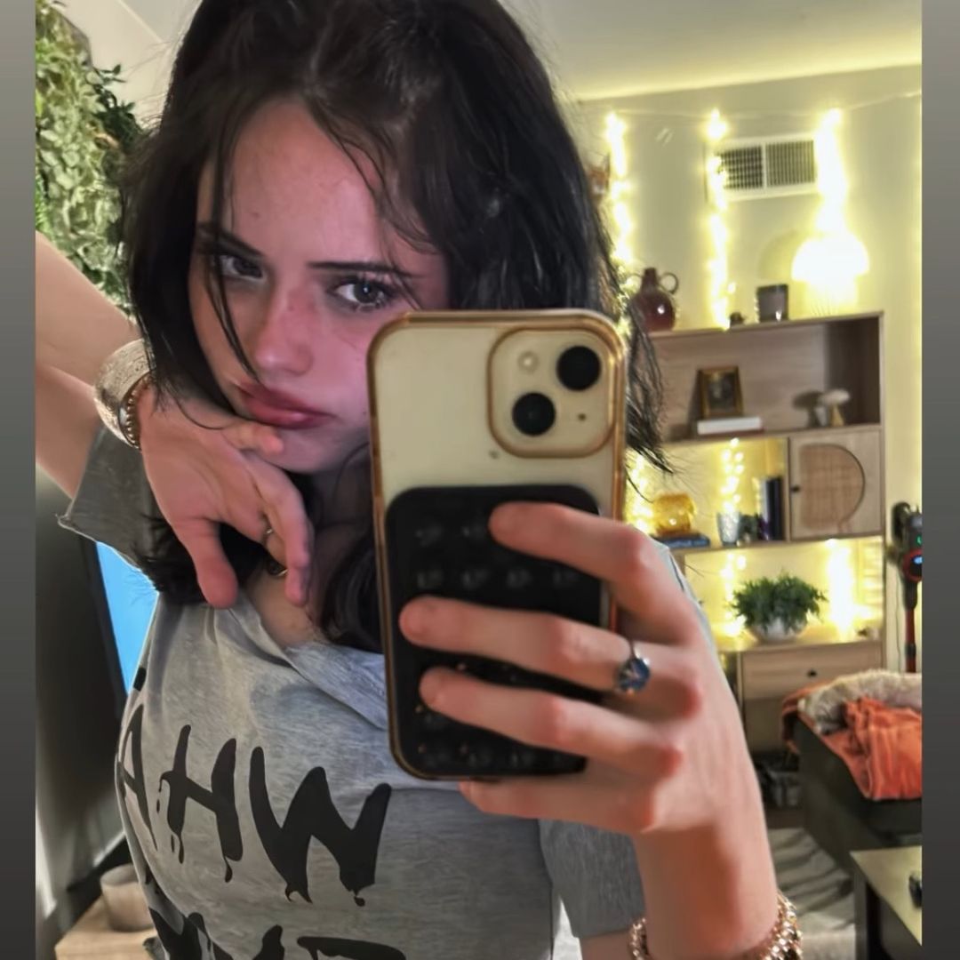@emilywhattf