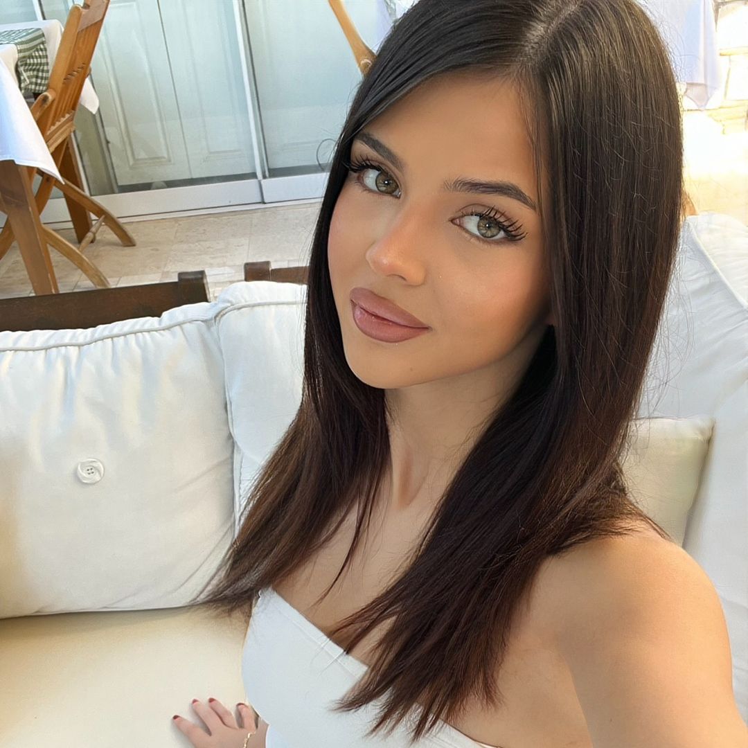 @esmaabozkurtt