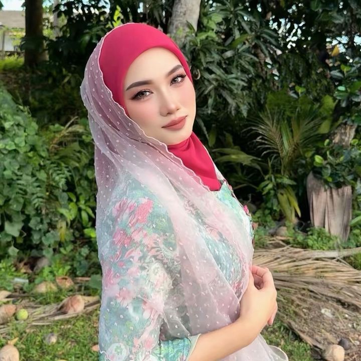 @eyzaazaki