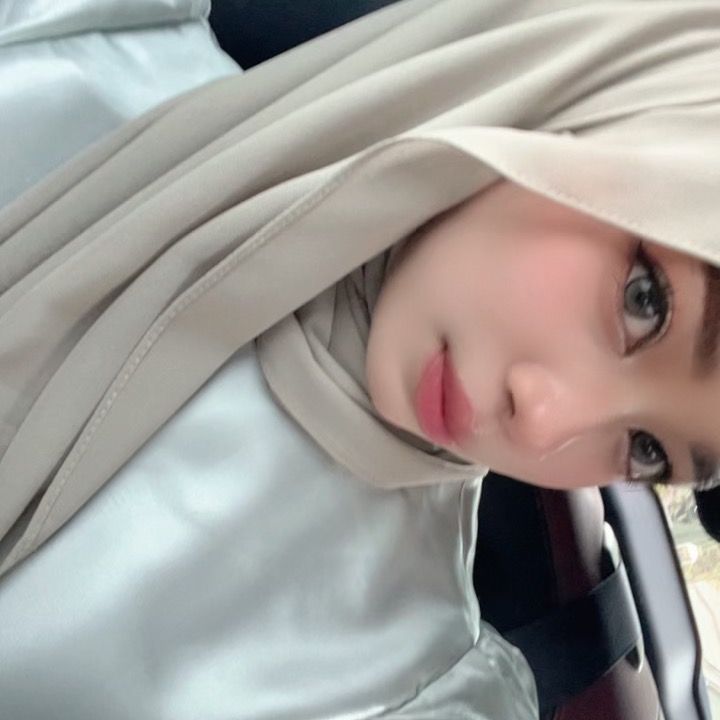 @fiyynaa_