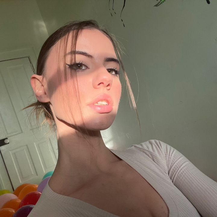 @flowerhoopgirl