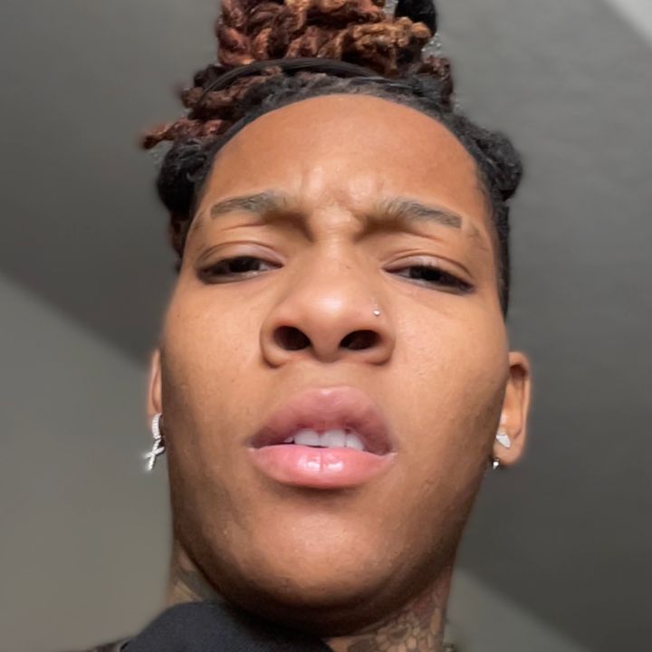 @girlslovehustlers