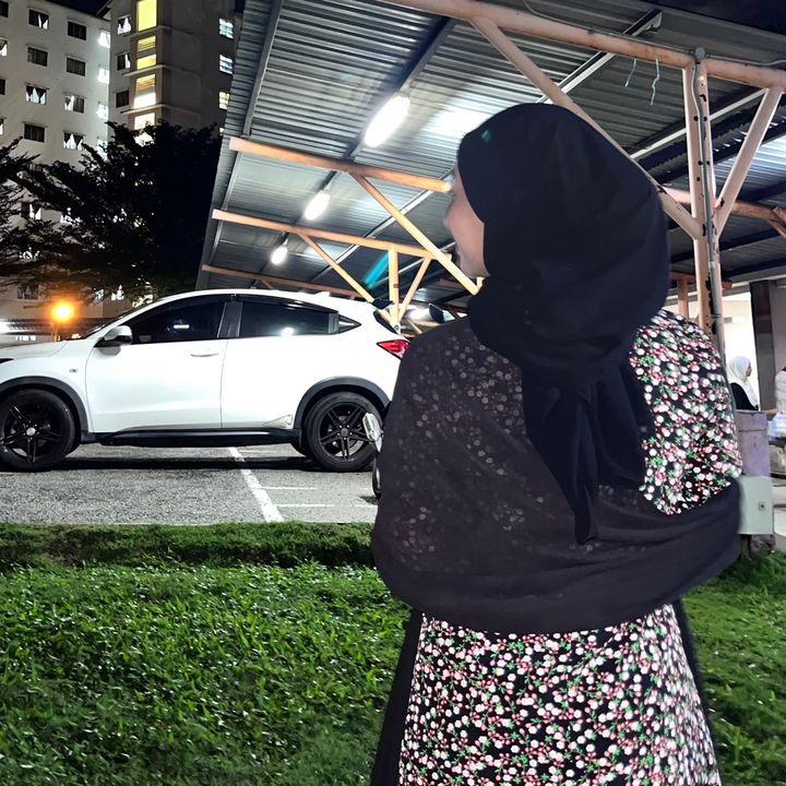@hafniqistinaa