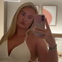 @hannahlouisegoss