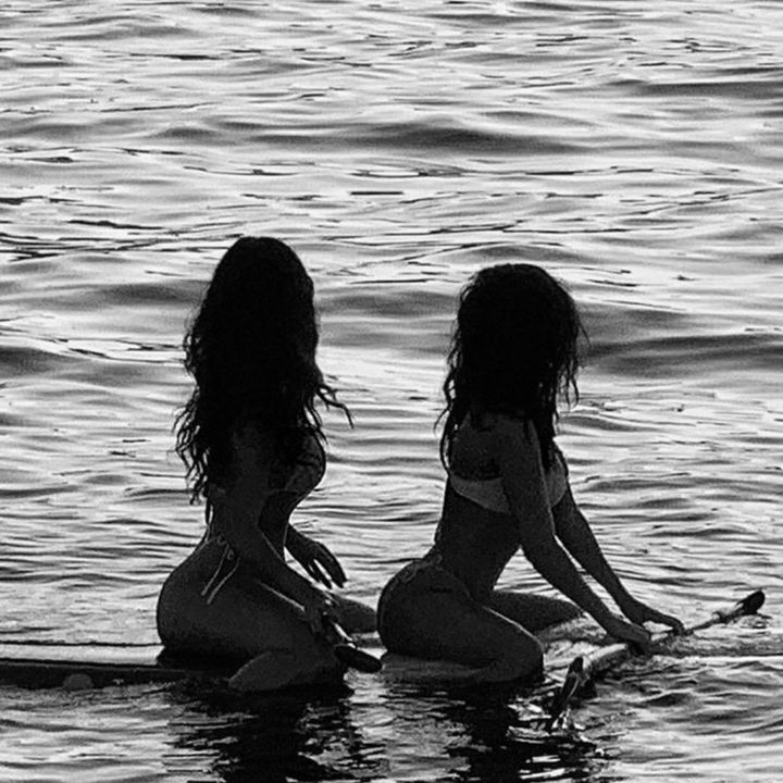 @happy_twinss
