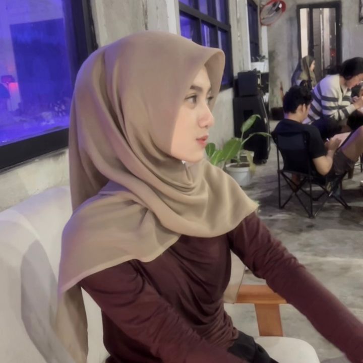 @hiishelaa