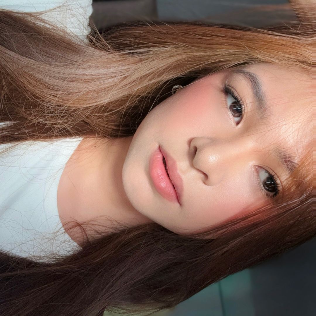 @hnsnlyn