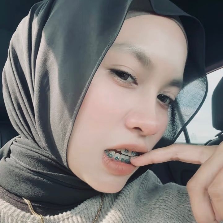 @ikaarosli._